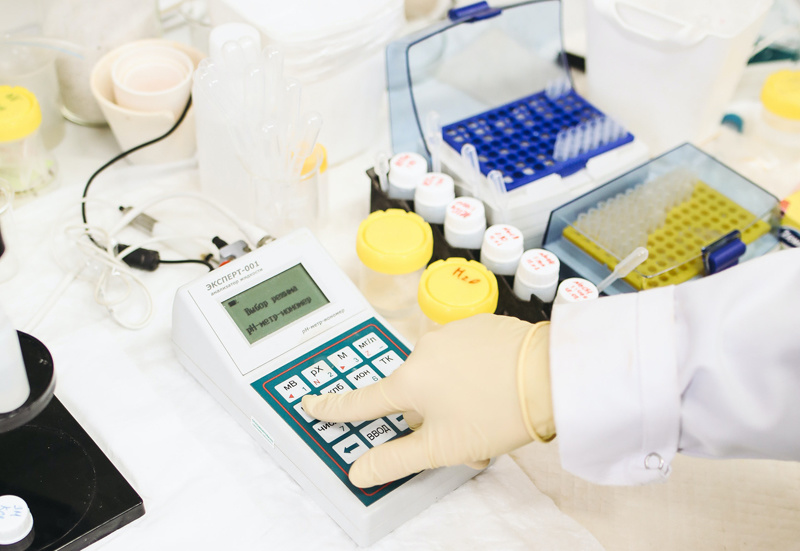 那里有做亲子鉴定的?做亲子鉴定准备1万元够吗?